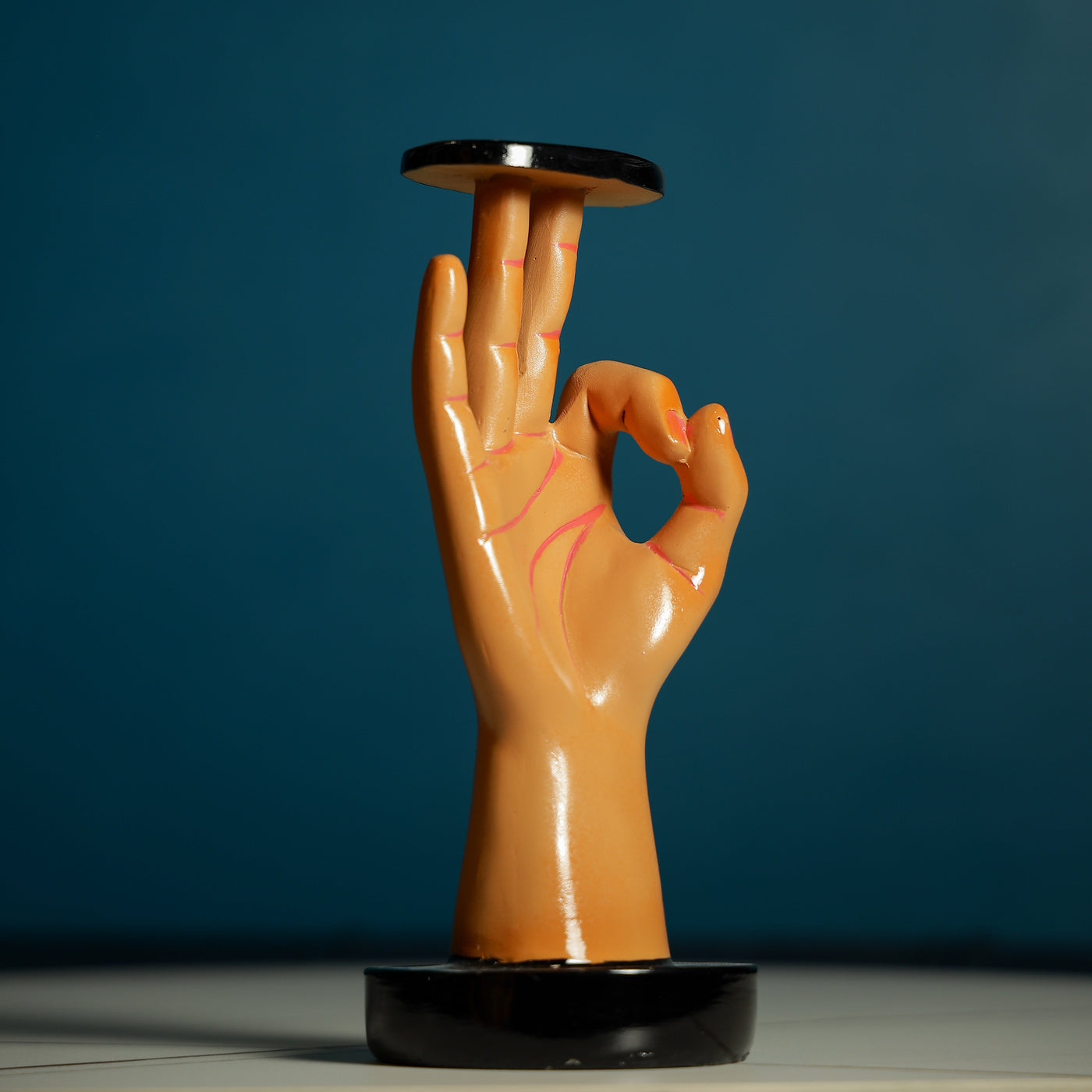 Hand Shape Candle Stand