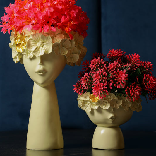 Set of 2 Lady Planter With Flowerhead Artilicor